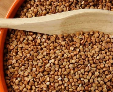 karabugday-nedir-faydalari-ve-kilo-vermeye-etkileri